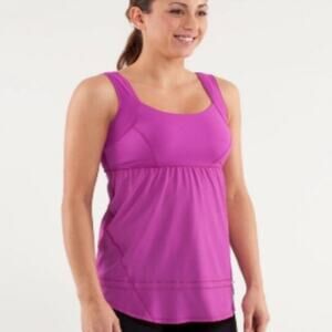 Lululemon Women's Size 4 Chase Me Tank Top - Ultra Violet